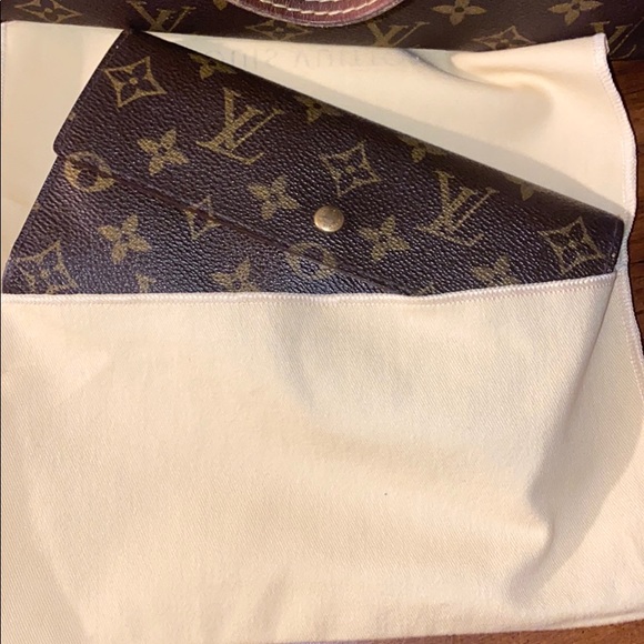 Vintage Louis Vuitton - Picture 10 of 11